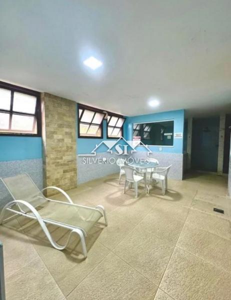 Apartamento à venda com 2 quartos, 65m² - Foto 17