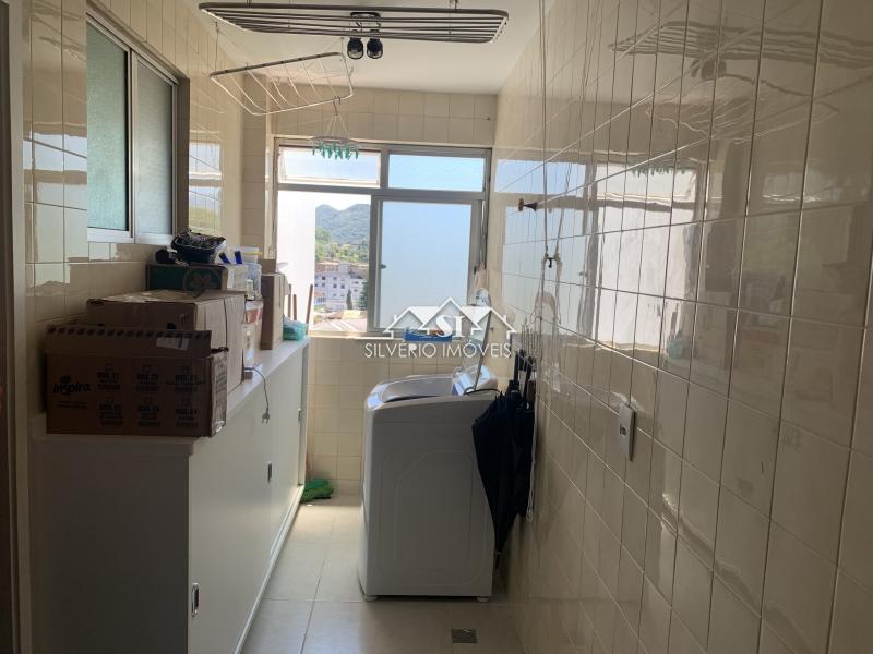 Apartamento à venda com 2 quartos, 80m² - Foto 17