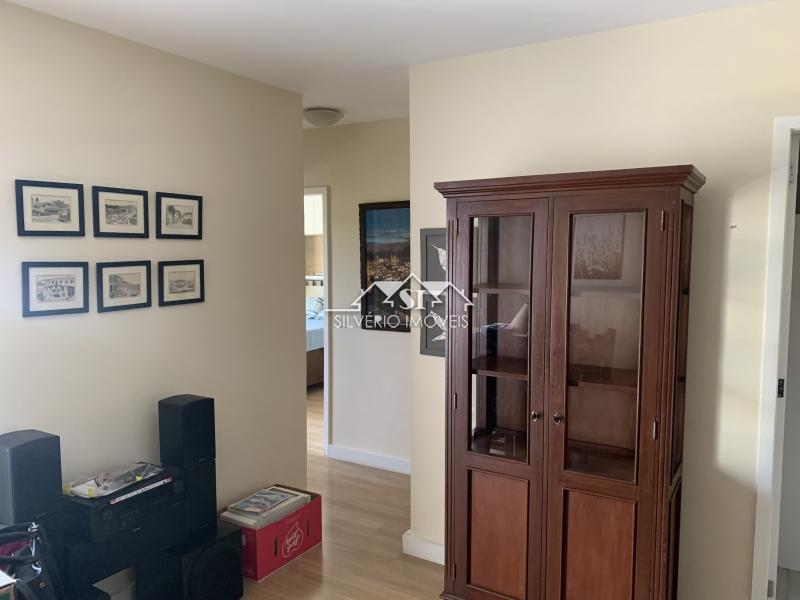 Apartamento à venda com 2 quartos, 80m² - Foto 37