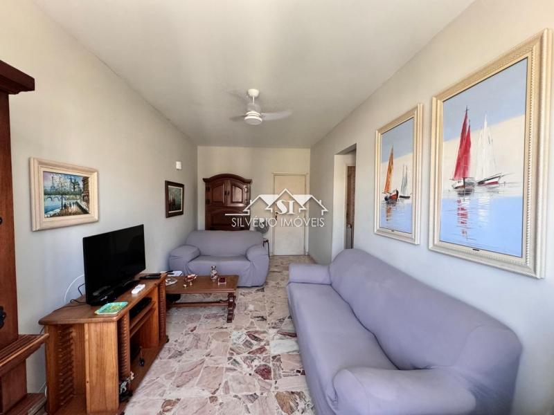 Apartamento à venda com 2 quartos, 70m² - Foto 33