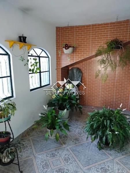 Imóvel Comercial Padrão à venda com 3 quartos, 250m² - Foto 4