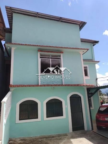 Prédio Residencial em Sargento Boening - Petrópolis/RJ  - 3 Quartos