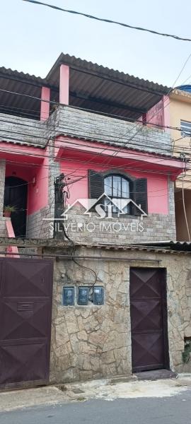 Casa à venda com 3 quartos, 100m² - Foto 2