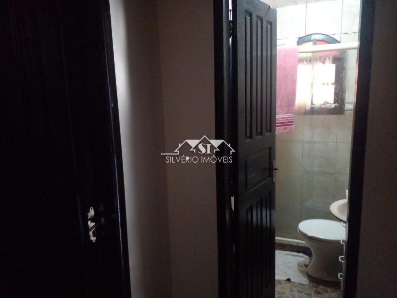 Casa à venda com 3 quartos, 100m² - Foto 6