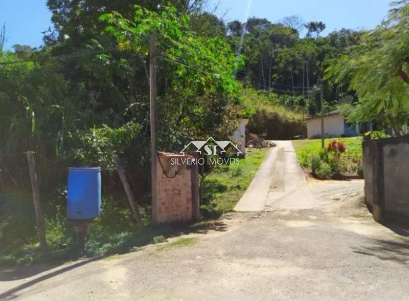 Sítio à venda com 3 quartos, 653m² - Foto 2