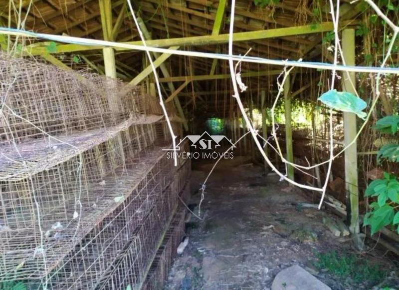 Sítio à venda com 3 quartos, 653m² - Foto 6