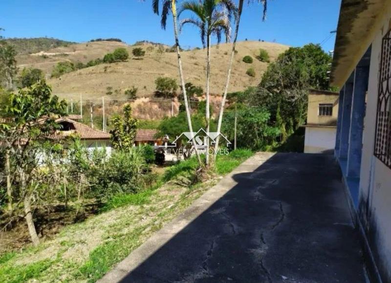 Sítio à venda com 3 quartos, 653m² - Foto 7