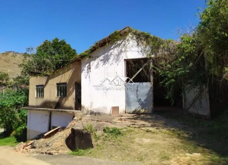Sítio à venda com 3 quartos, 653m² - Foto 8