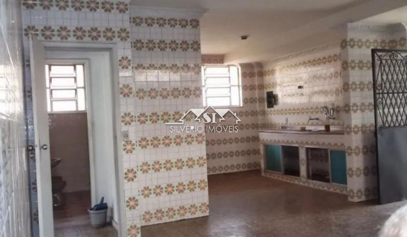 Casa à venda com 4 quartos, 380m² - Foto 6