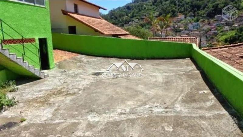 Casa à venda com 4 quartos, 380m² - Foto 3