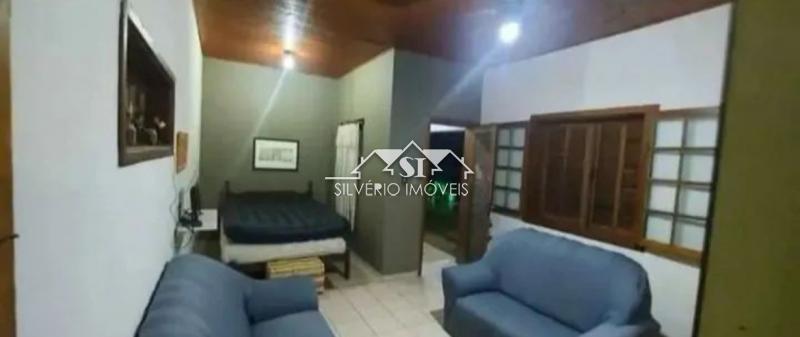 Chácara à venda com 3 quartos, 265m² - Foto 4