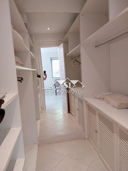 Casa para alugar com 5 quartos, 300m² - Foto 21