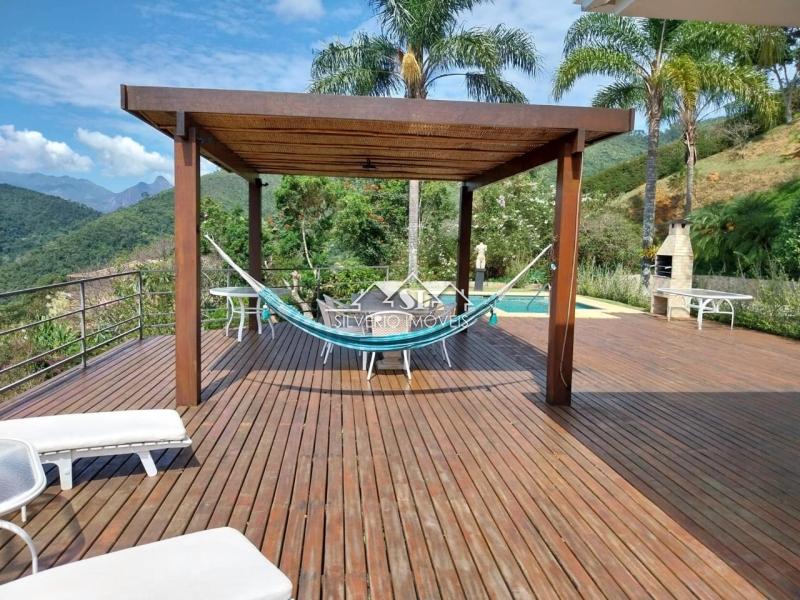 Casa para alugar com 5 quartos, 300m² - Foto 5