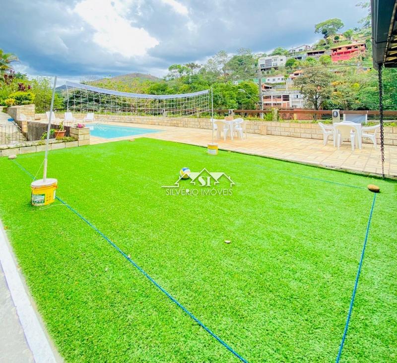 Casa à venda com 5 quartos, 258m² - Foto 9