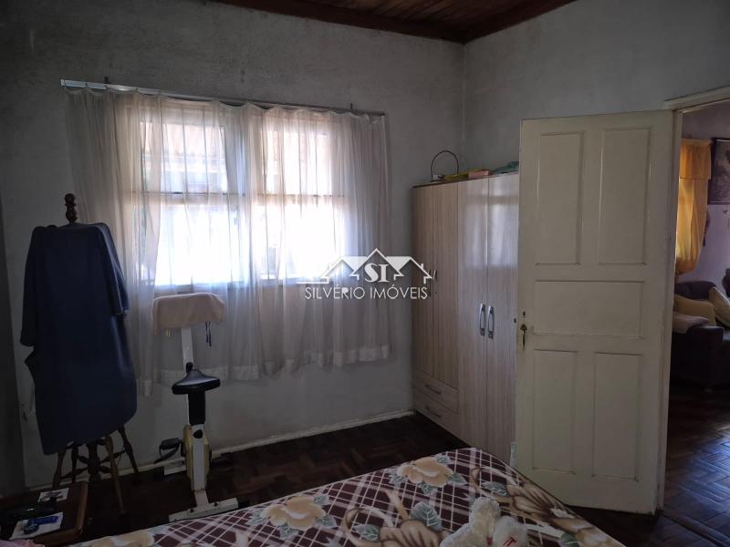 Casa à venda com 2 quartos, 60m² - Foto 29
