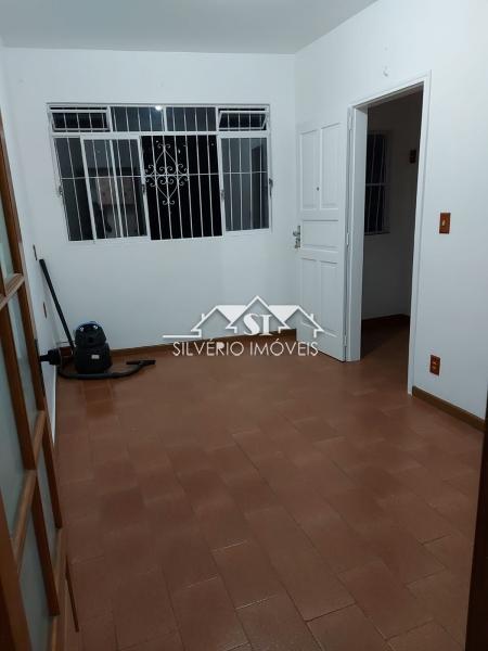 Apartamento à venda com 2 quartos, 92m² - Foto 4