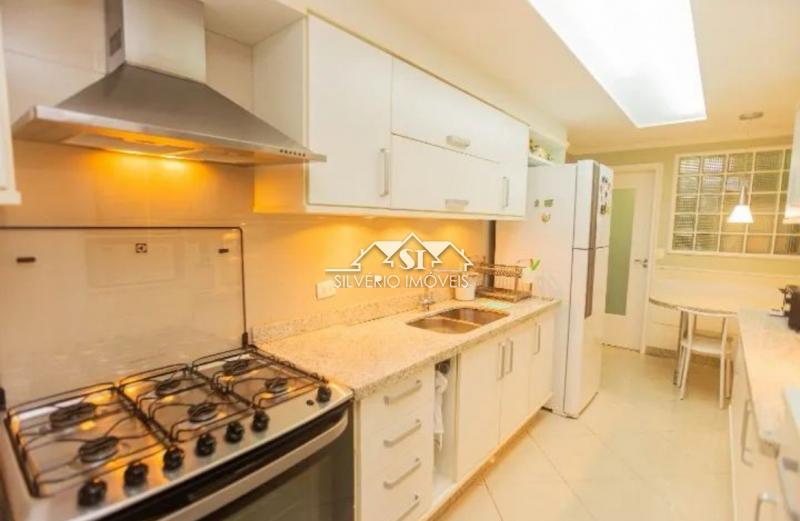 Apartamento à venda com 5 quartos, 160m² - Foto 7