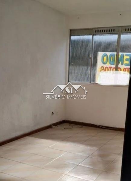 Apartamento à venda com 2 quartos, 68m² - Foto 3