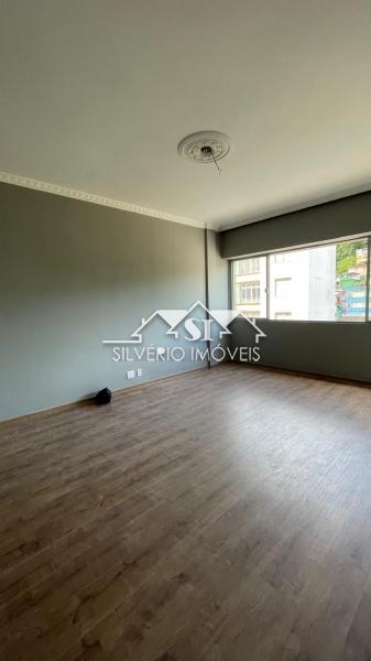 Apartamento em Centro - Petrópolis/RJ  - 2 Quartos