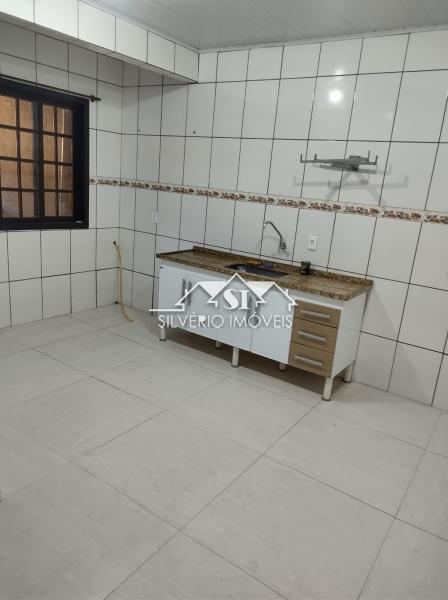 Casa à venda com 3 quartos, 70m² - Foto 22