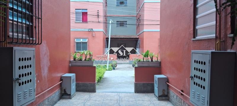 Apartamento para alugar com 2 quartos, 55m² - Foto 3