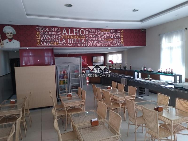 Casa à venda e aluguel com 2 quartos, 140m² - Foto 8