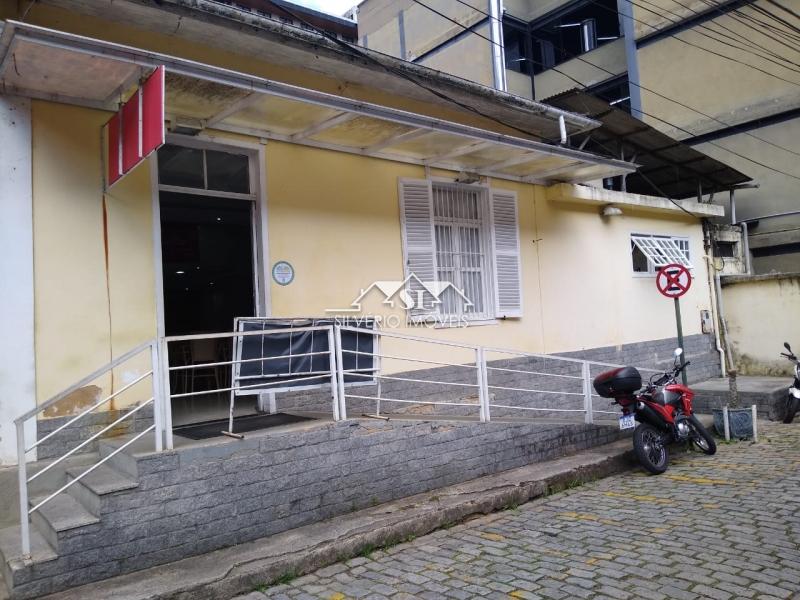 Casa à venda e aluguel com 2 quartos, 140m² - Foto 3