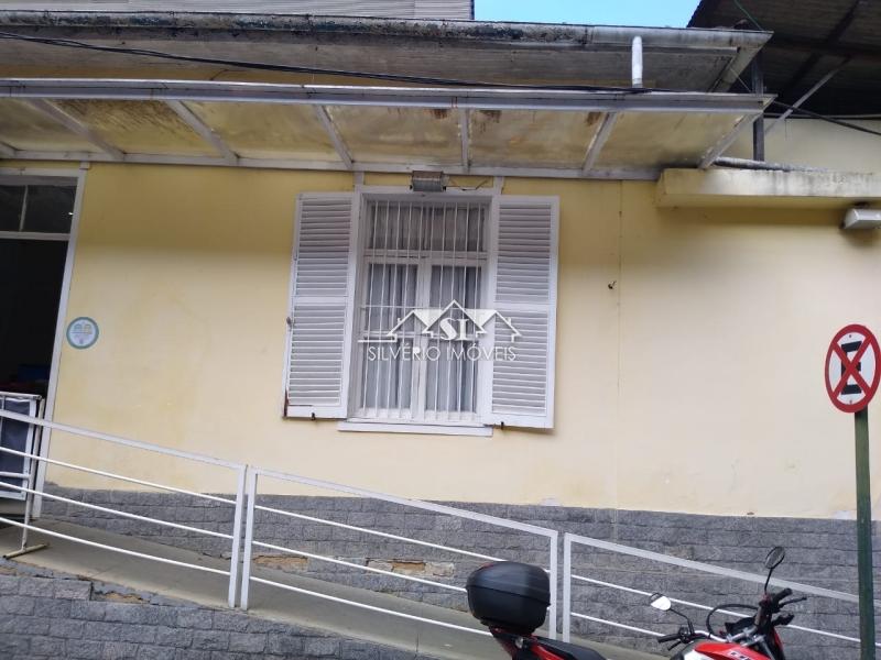 Casa à venda e aluguel com 2 quartos, 140m² - Foto 5