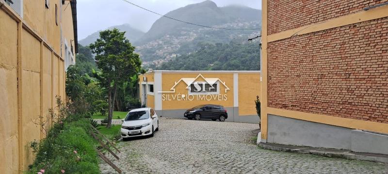 Imóvel Comercial para Alugar em Itamarati, Petrópolis - RJ - Foto 4