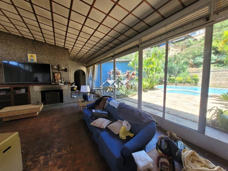 Casa à venda com 7 quartos, 700m² - Foto 14