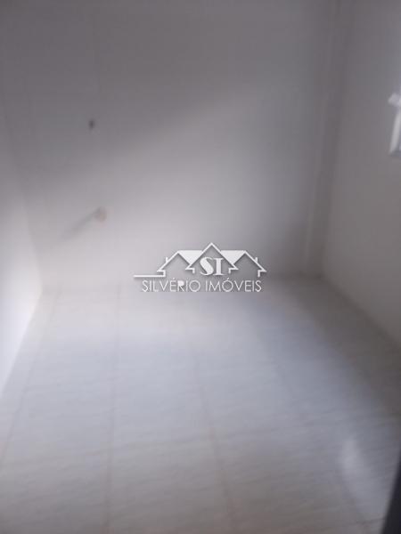 Casa à venda com 1 quarto, 56m² - Foto 8