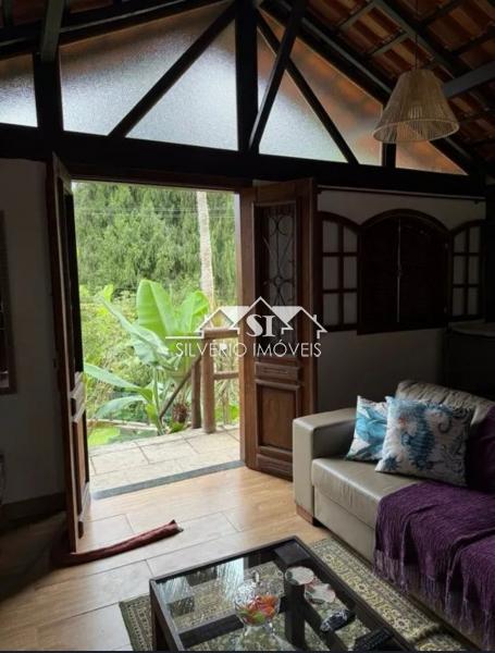 Casa para alugar com 2 quartos, 80m² - Foto 5
