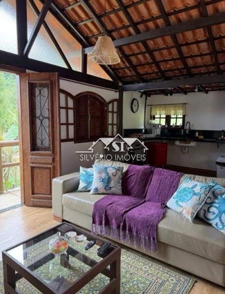Casa para alugar com 2 quartos, 80m² - Foto 4