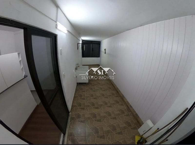 Apartamento à venda com 2 quartos, 65m² - Foto 3