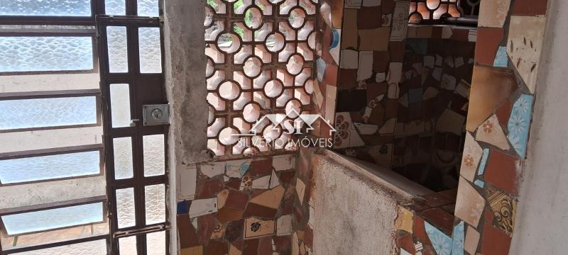 Casa para alugar com 2 quartos, 90m² - Foto 18