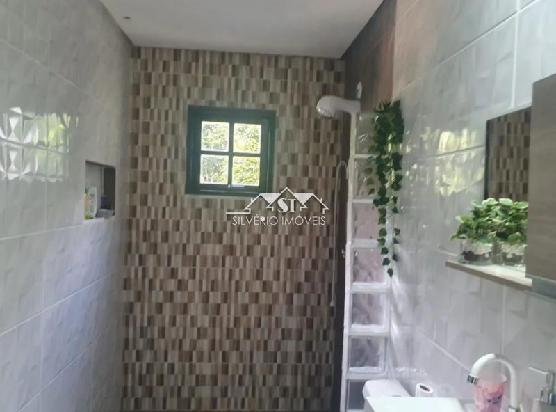 Casa à venda com 2 quartos, 75m² - Foto 10