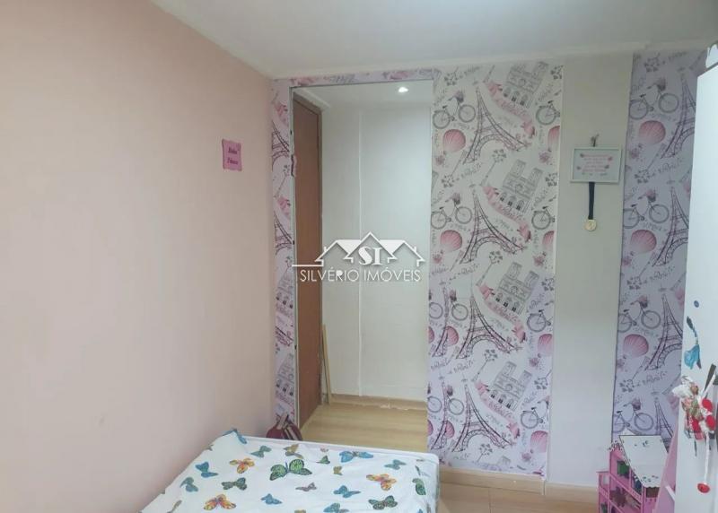 Casa à venda com 2 quartos, 75m² - Foto 12