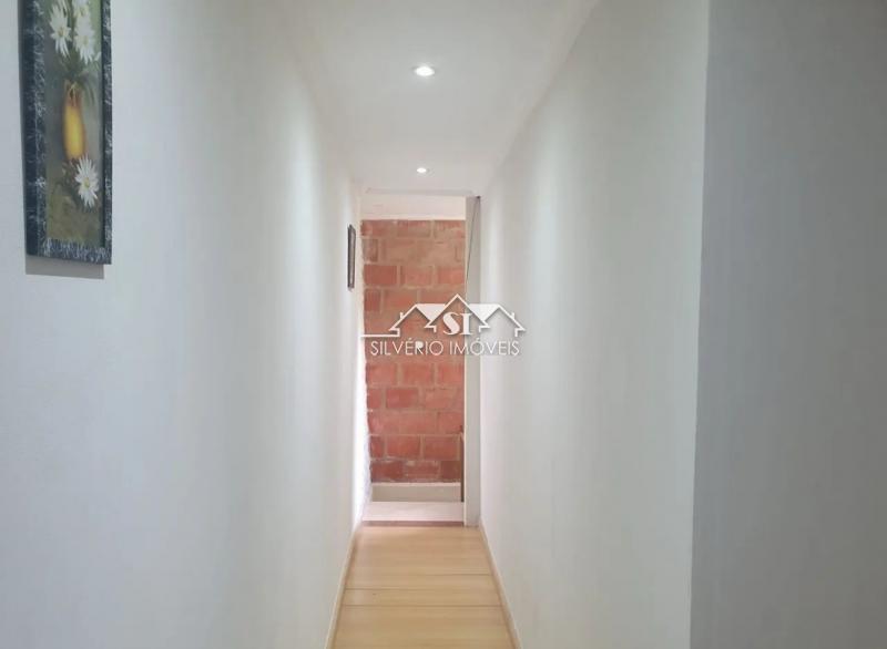 Casa à venda com 2 quartos, 75m² - Foto 7