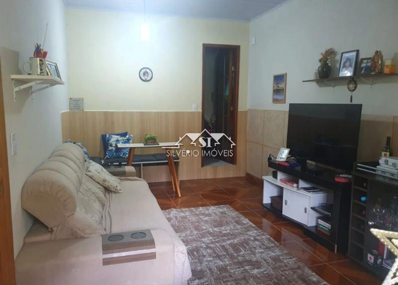 Casa à venda com 2 quartos, 75m² - Foto 2