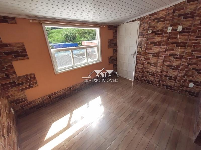 Casa à venda e aluguel com 3 quartos, 100m² - Foto 3