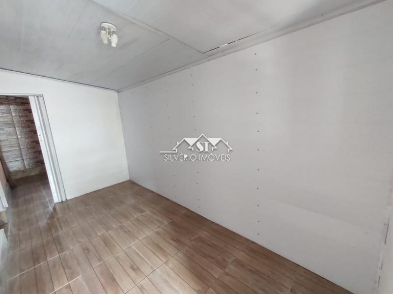 Casa à venda e aluguel com 3 quartos, 100m² - Foto 7