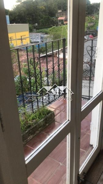 Casa à venda e aluguel com 3 quartos, 100m² - Foto 22
