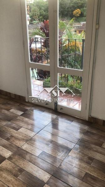 Casa à venda e aluguel com 3 quartos, 100m² - Foto 24