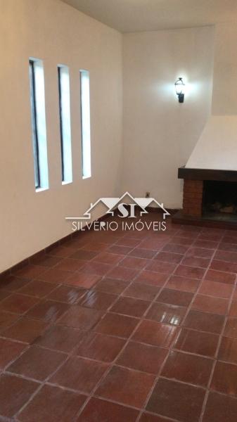 Casa à venda e aluguel com 3 quartos, 100m² - Foto 30
