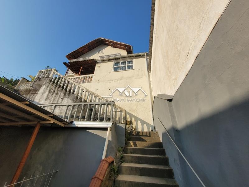 Casa à venda e aluguel com 3 quartos, 100m² - Foto 38
