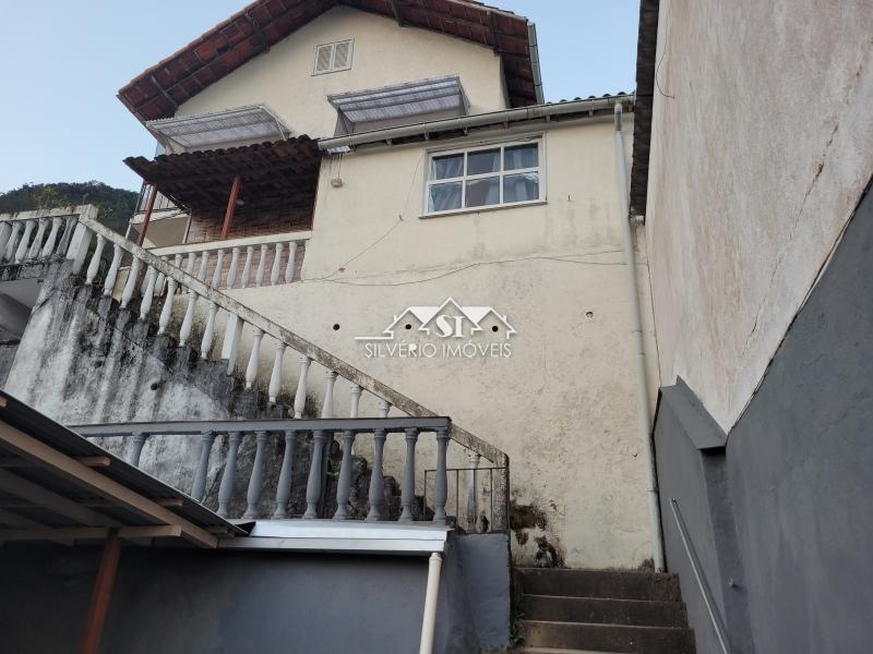 Casa à venda e aluguel com 3 quartos, 100m² - Foto 40