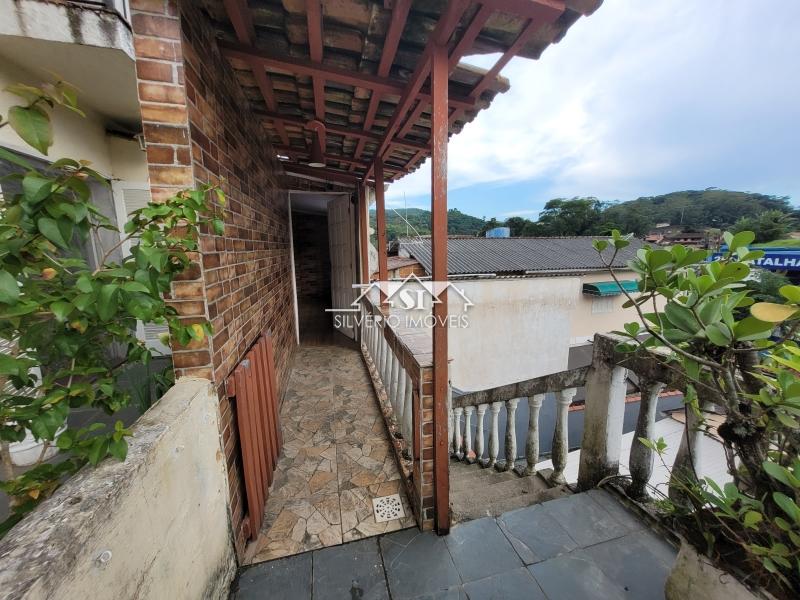 Casa à venda e aluguel com 3 quartos, 100m² - Foto 50