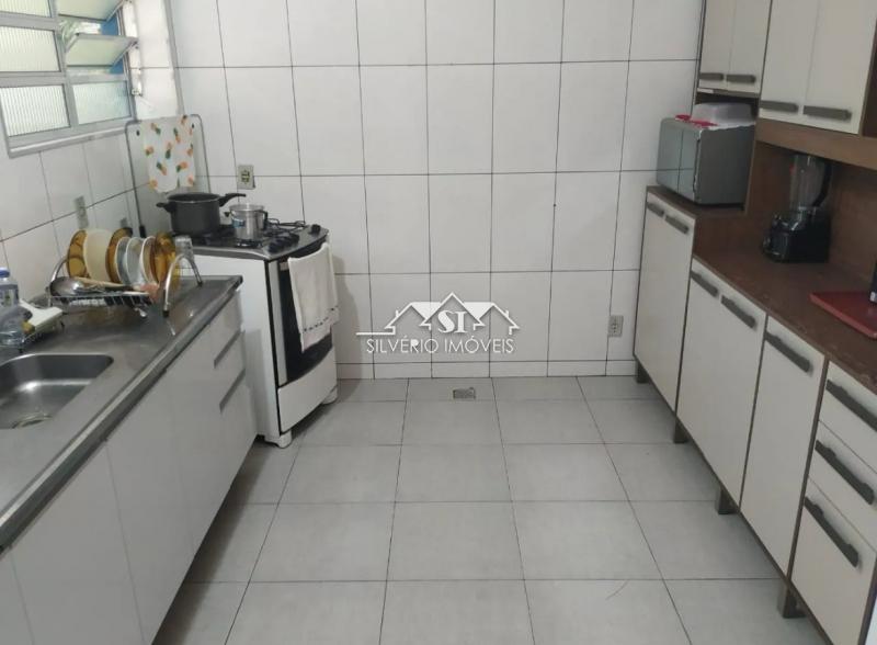 Casa à venda com 2 quartos, 76m² - Foto 5