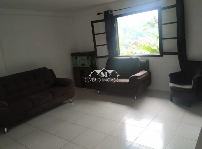 Casa à venda com 2 quartos, 76m² - Foto 6