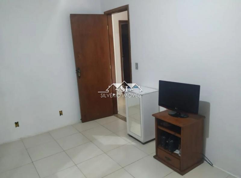 Casa à venda com 2 quartos, 76m² - Foto 10